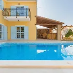 Villa Rafiki By Istrialux